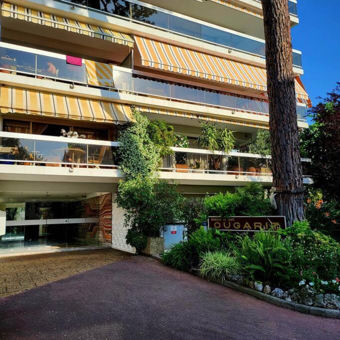 Grand Studio Localisation Ideale Antibes Luaran gambar